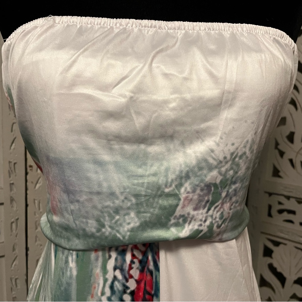 SPRING FEVER WHITE GREEN RED & ANIMAL PRINT STRAPLESS WIDE LEG PLUS JUMPSUIT - Picture 4 of 13